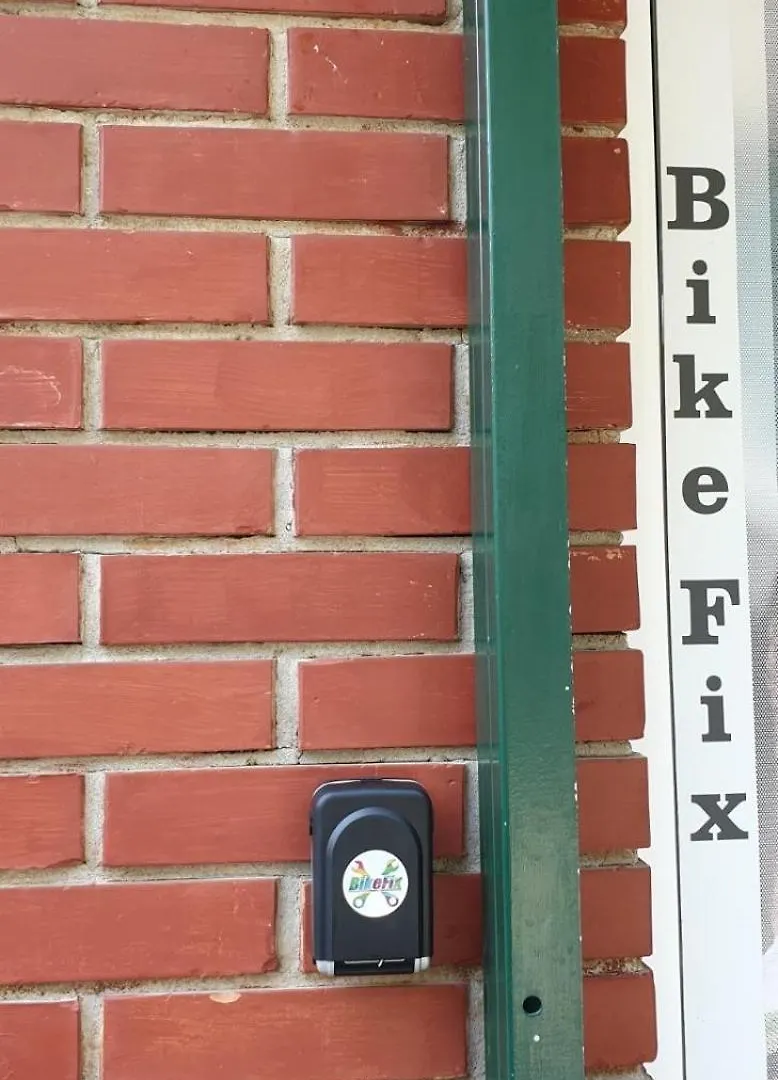 Bikefix Apartments София 0*,  Болгария
